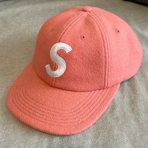 Supreme Wool S Logo 6-Panel Dark Pink FW17